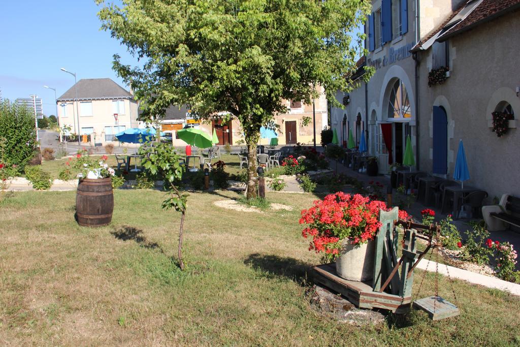 Terre De Brenne Hotel Azay-le-Ferron Exterior photo